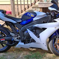 2006 yamaha R1
