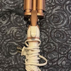Conair Double Ceramic Triple Barrel Hair Waver