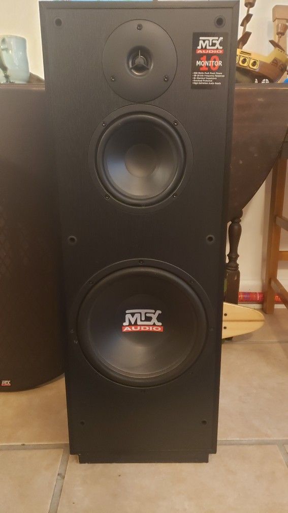 MTX 10 Inch Floor Standing Speakers. PAIR. Rarely Used. $90