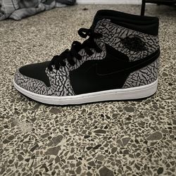 2016 Air Jordan 1 Retro High 'Black Elephant'
