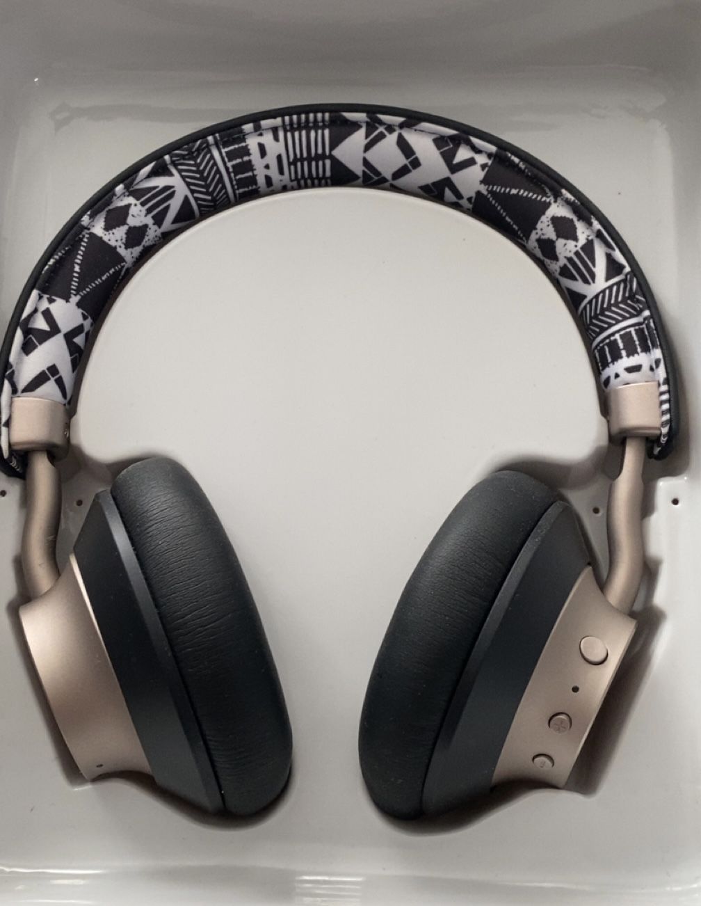 Heyday Wireless Headphones