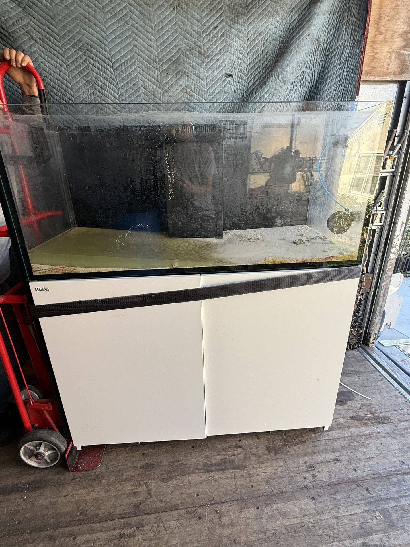 91 Gallons Red Sea Tank 