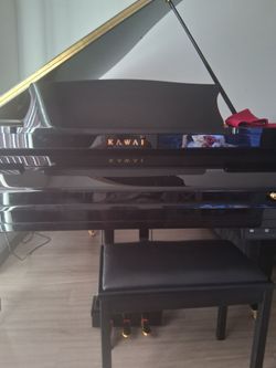 Grand piano