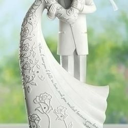 Gina Freehill Language Of Love The Kiss 9” Wedding Cake Topper