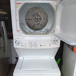 GE stackable Washer And Dryer 