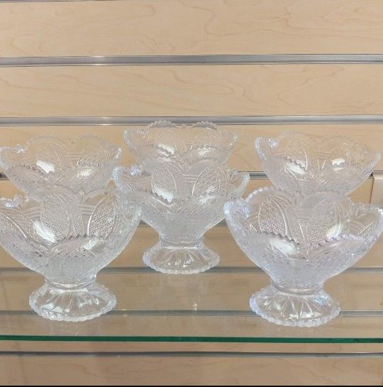 5pc _ Glass Vases / Dishes / Bowls set ( NEW ) kitchenware, dinnerware, serveware.