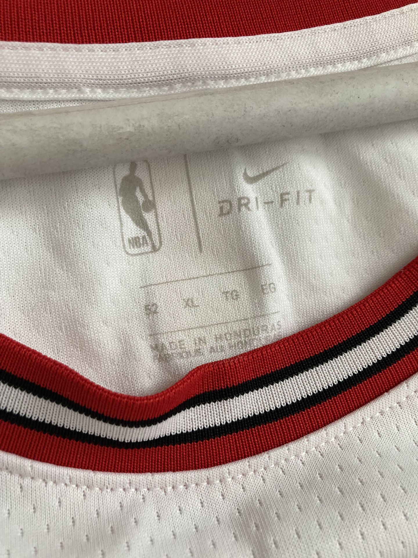 New Unisex Chicago Bulls Zach LaVine Nike White 2022/23 Swingman Jersey XL Fan shop