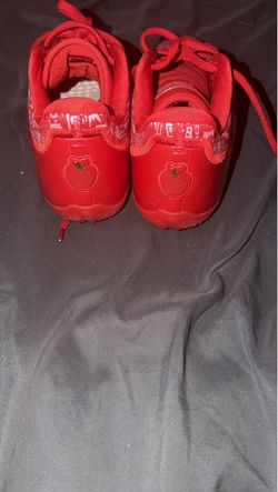lebron james sneakers