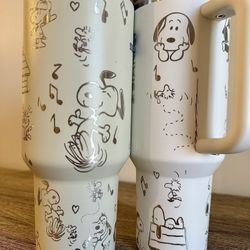 Snoopy Tumbler !!!! 40oz Insulated With Stainless Steel Straw 