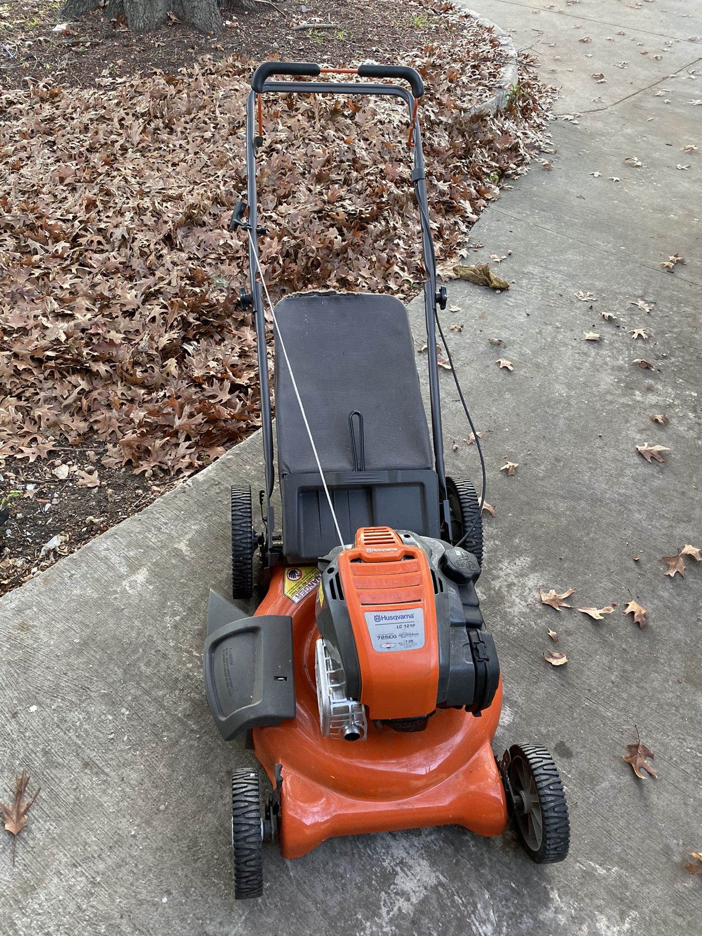 Husqvarna LC 121P push mower for Sale in Dallas, TX OfferUp