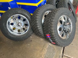 20” Dually wheels tires