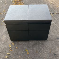 2 metal office drawers