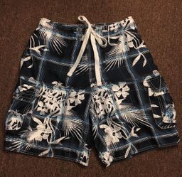 Men's Swim Trunks Size M 32/34