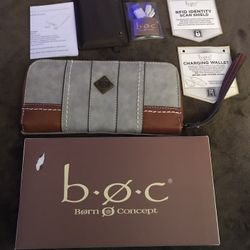 Wallet With Phone Charger