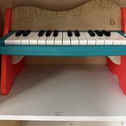Infant piano