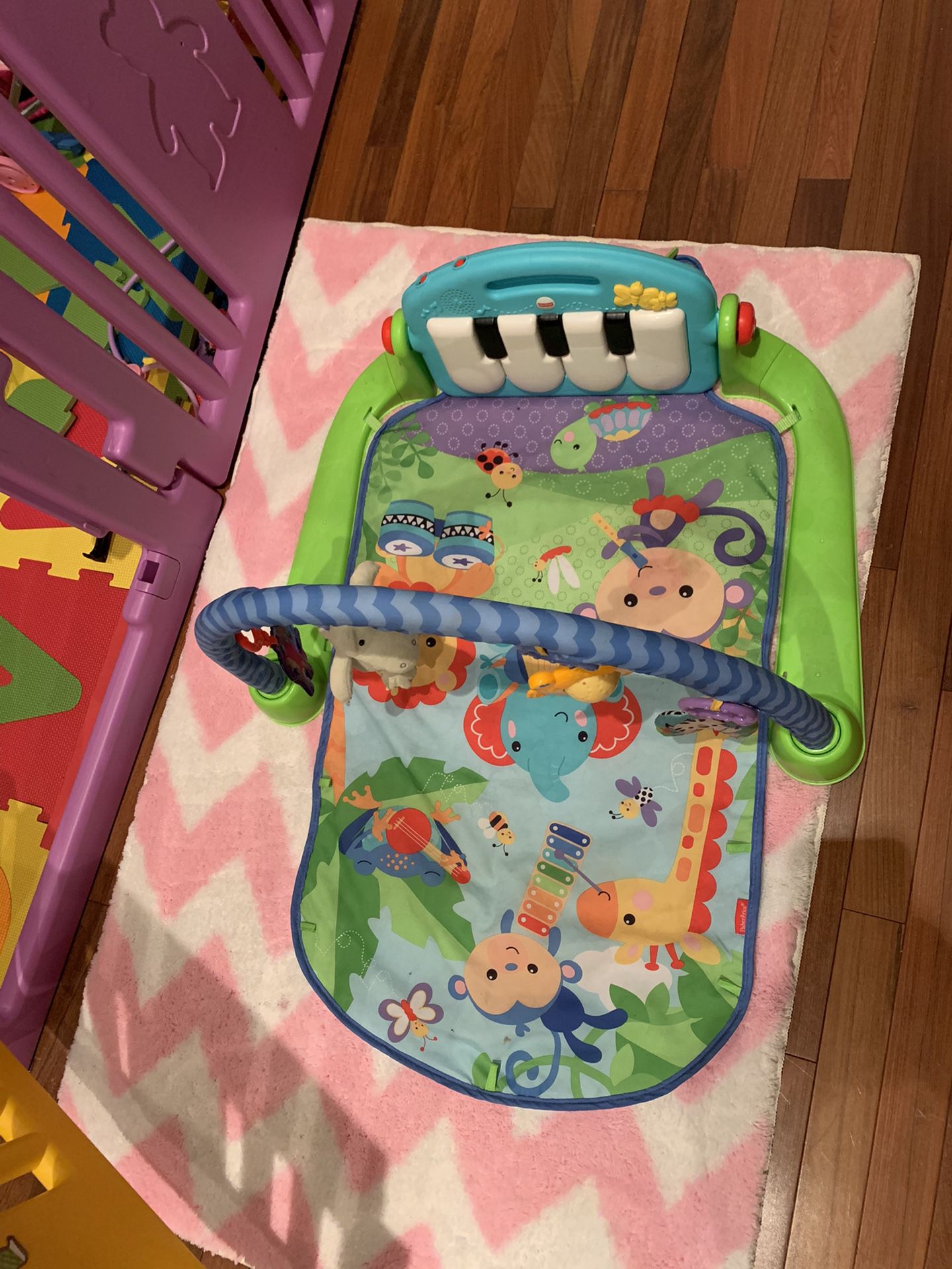 Baby floor activity set