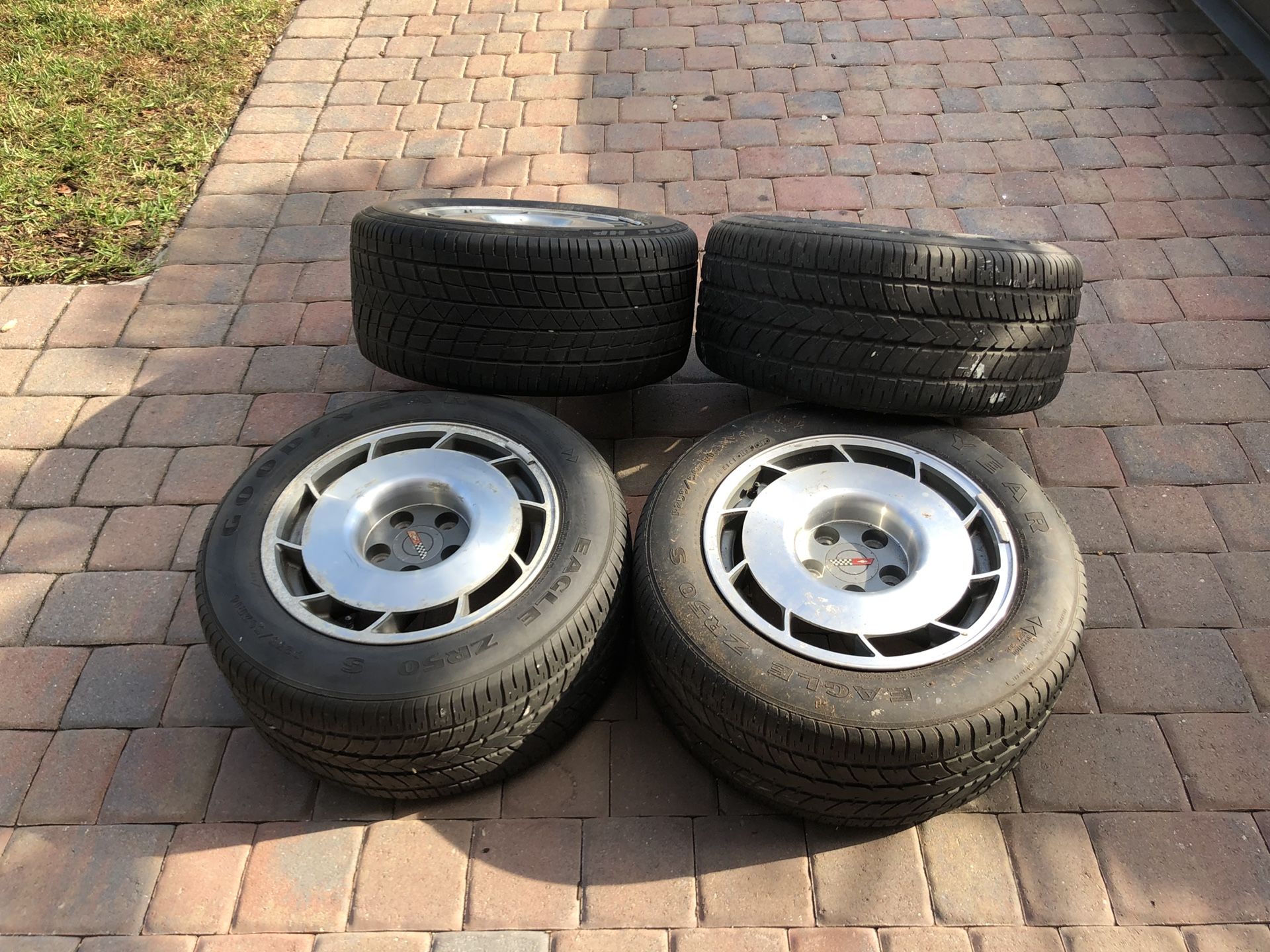 C4 corvette “salad shooter” wheels