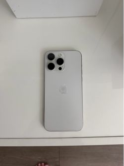 Apple iPhone 15 Pro Max 256GB Factory Unlocked