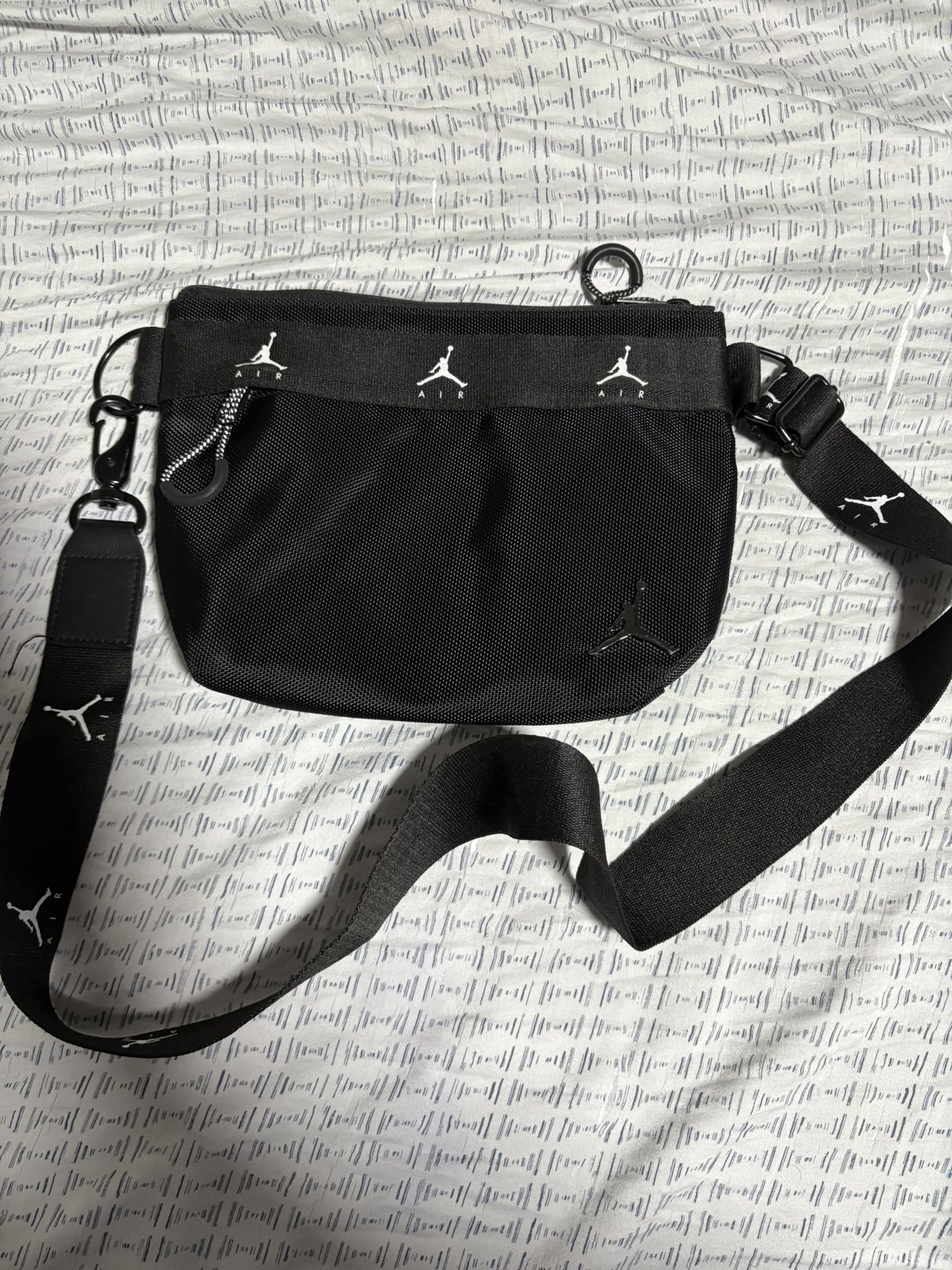 Jordan Crossbody Sling Bag – Black – Authentic – CLB0538