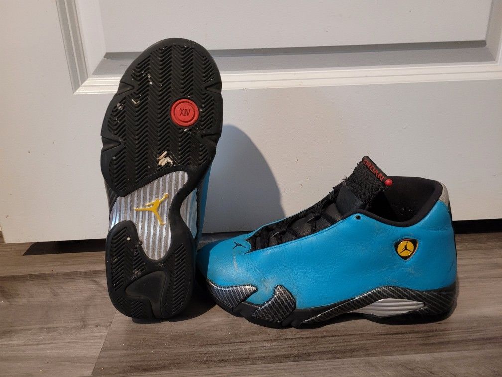 Nike Jordan 14 Retro Reverse Ferrari (BQ3685-706) Size 9.5