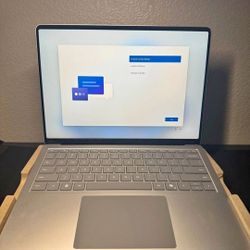 Microsoft 13.8" Touch Surface Laptop-7, SnapDragon 10-core 266V TOUCHSCREEN Pro