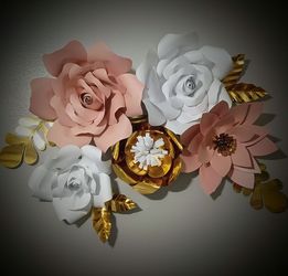 Paper flower decor