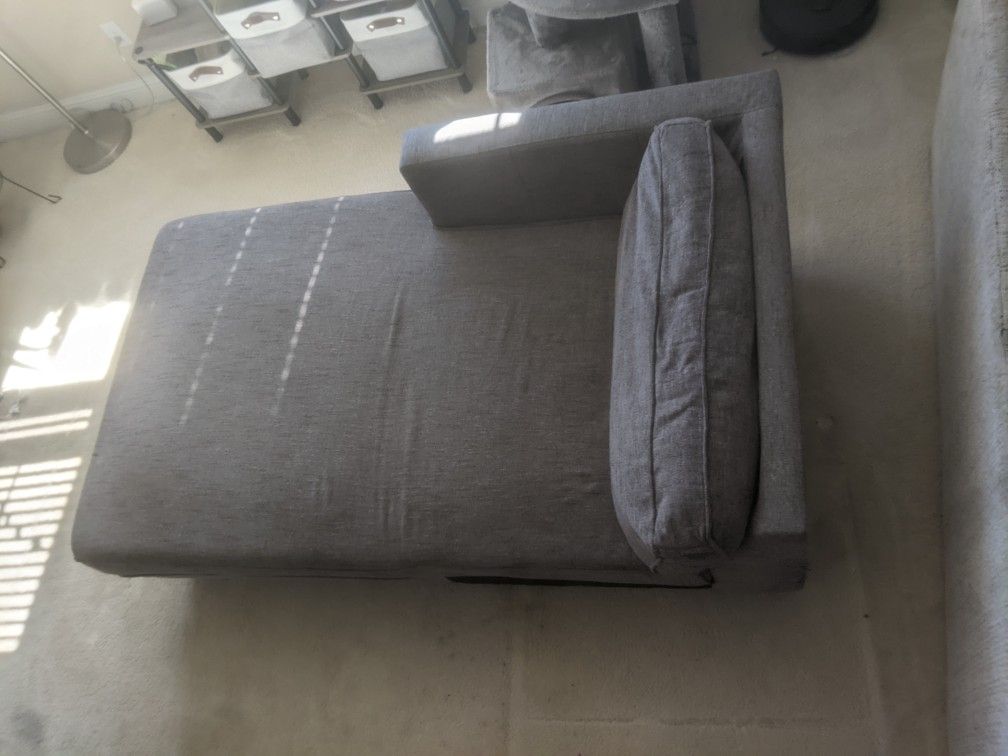 Grey Chaise Lounge 