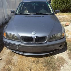 2002 BMW 325i