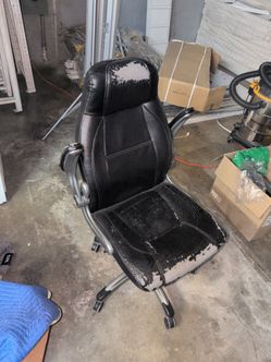Free Adjustable Arm Office Chair