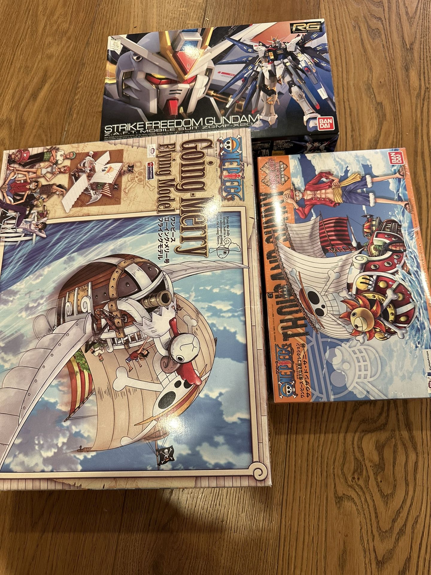 Bandai One Piece + Gundam