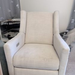 babyletto kiwi Recliner And Rocking Chair 