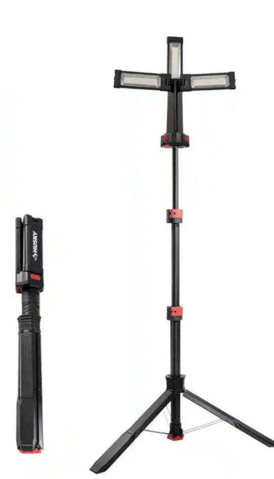 Husky 2200 Lumen Tripod Light