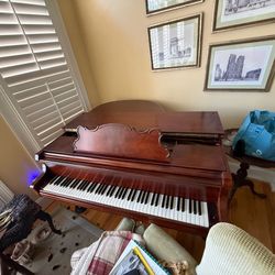 Story and Clark grand piano