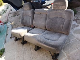2002-2006 Tahoe rear  passenger seat