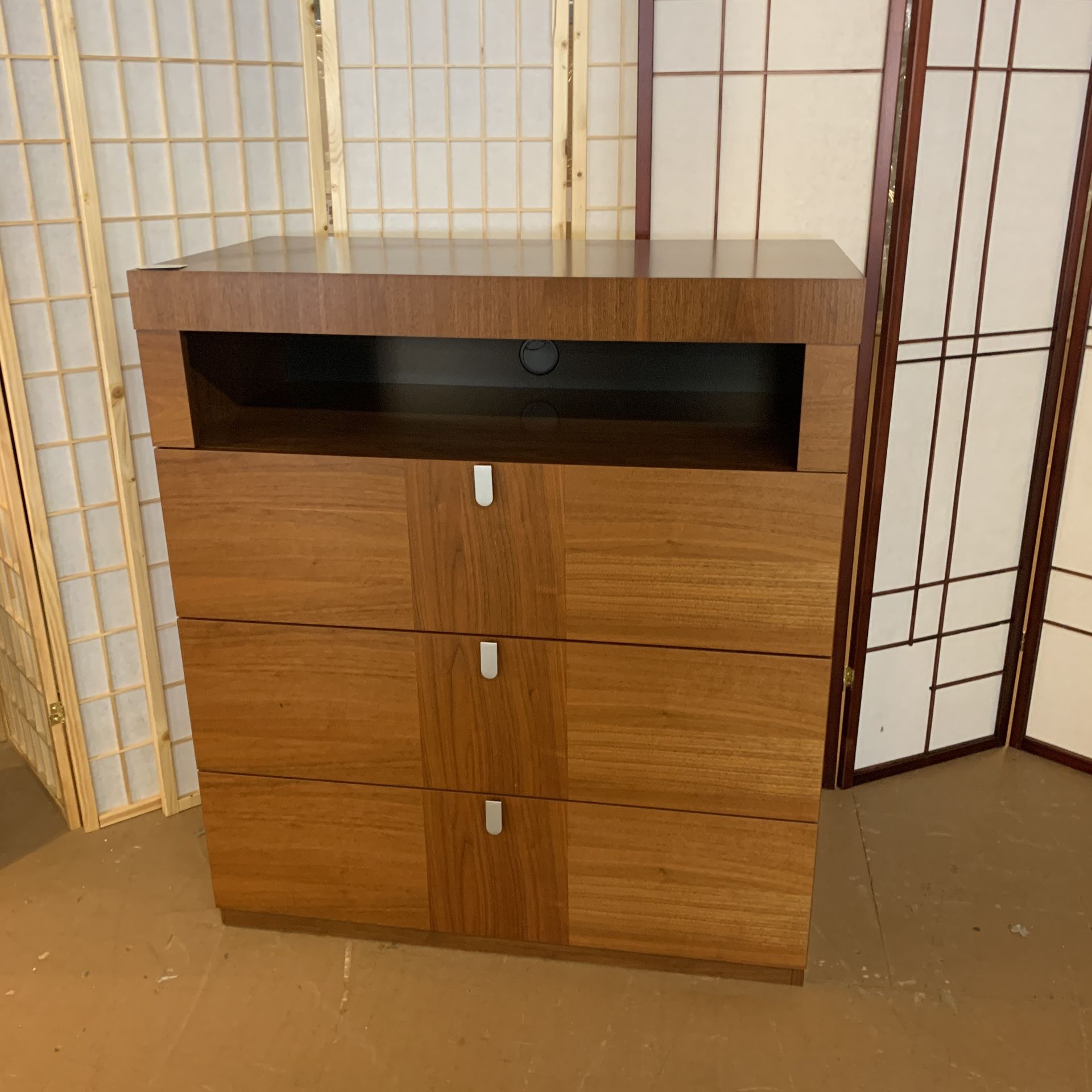 3 Drawer Highboy