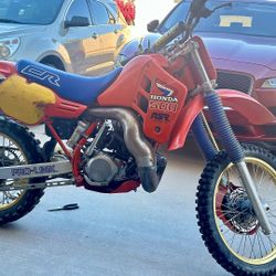 Honda CR 500 Dirt Bike