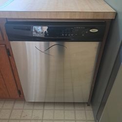 Dishwasher 
