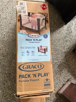 Graco Pack 'N Play Portable Playard