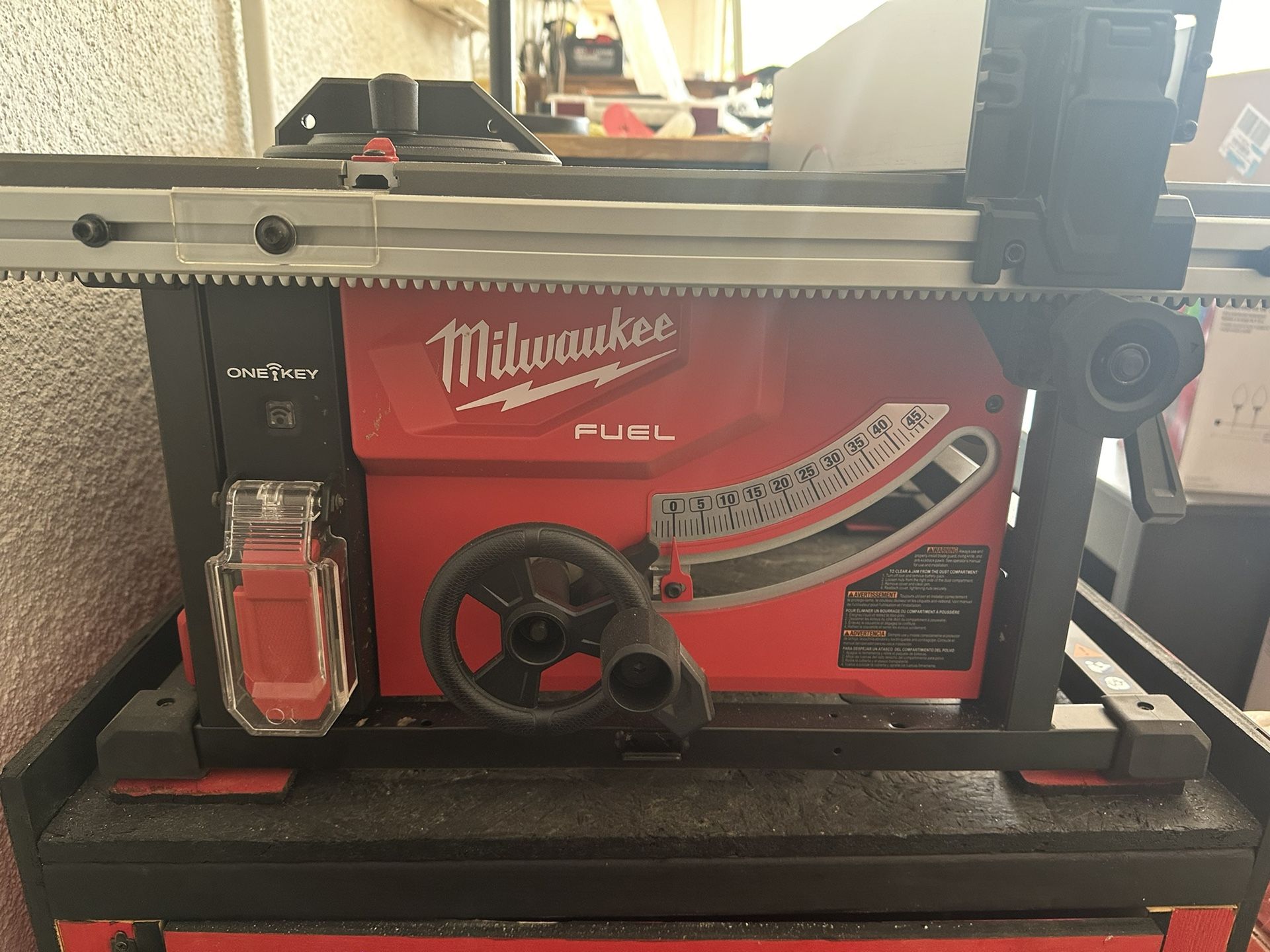 M18 FUEL™ 8-1/4" Table Saw w/ ONE-KEY Optional Extras