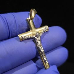 Gold Finish 925 Italian Sterling Silver Crucifix 