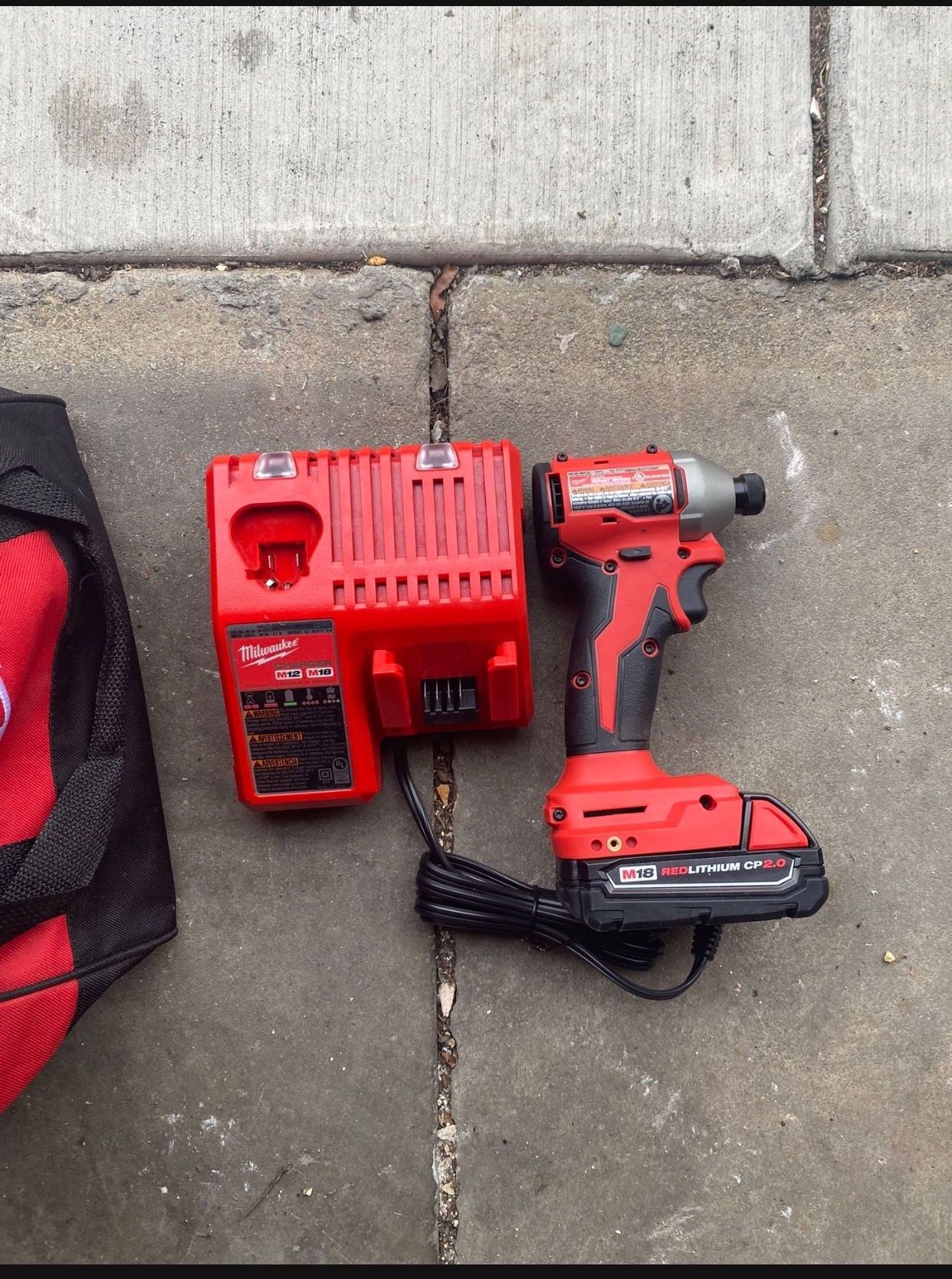 Milwaukee Duel drill With Battery !!