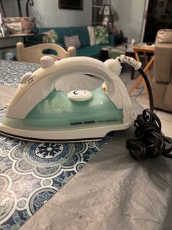 Black & Decker steam electric Iron