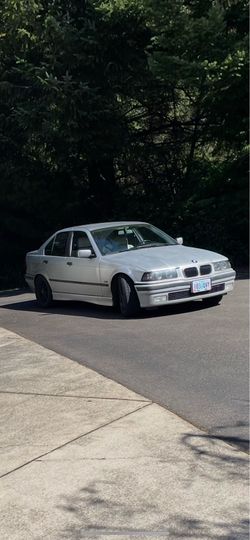 1998 BMW 328i
