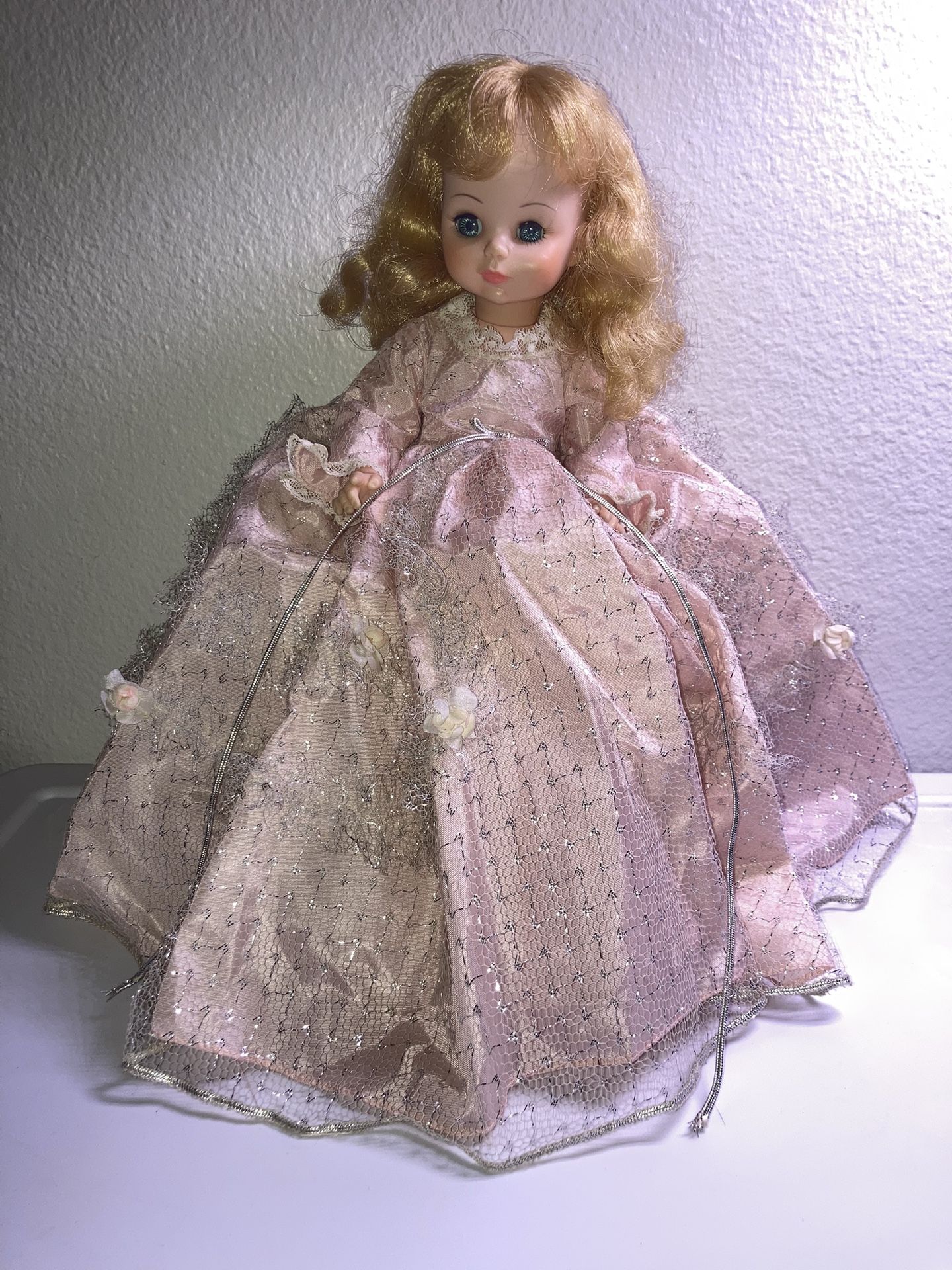 Madame Alexander #1548 - Cinderella