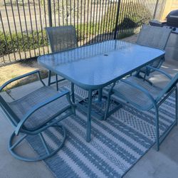 Outdoor Patio Set – Glass Table + 6 Chairs + Rug