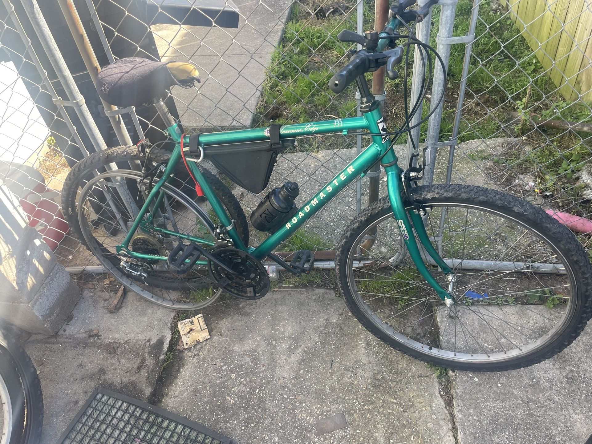 Good Vantage Mountain Trail Bike