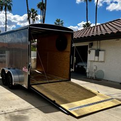 Trailers - Car Equipment Hauler Enclosed Trailer