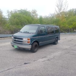 1999 Chevrolet Express