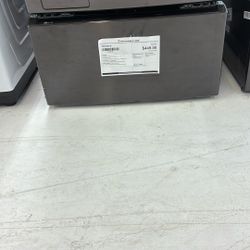 Mothers’ Day Season Sale 🤰27” Wide 1 cu ft Pedestal Washer @$400 Off MSRP
