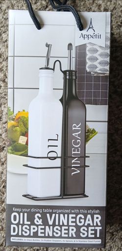 Brand new! Oil & vinegar dispenser set